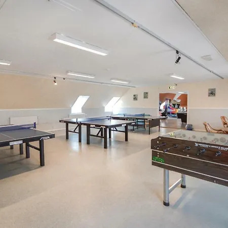 Apartament Three-bedroom In Romo *